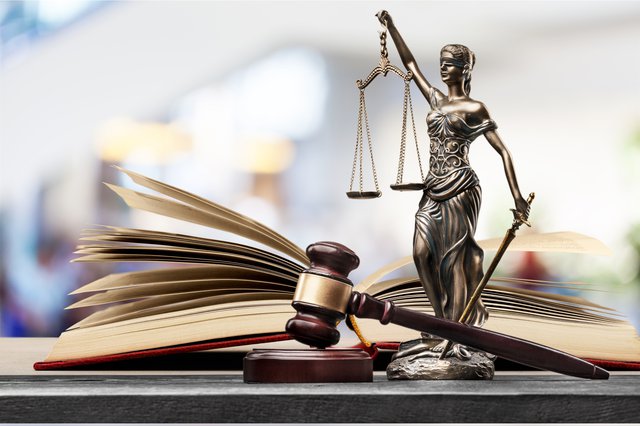 Windykacja sądowa – samodzielnie czy  z pełnomocnikiem